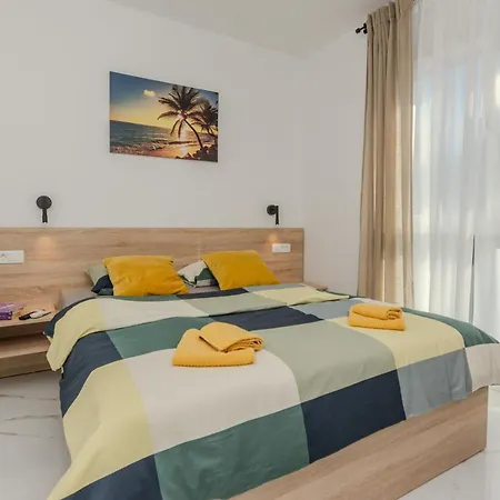 Fil Cosic Apartment Vir